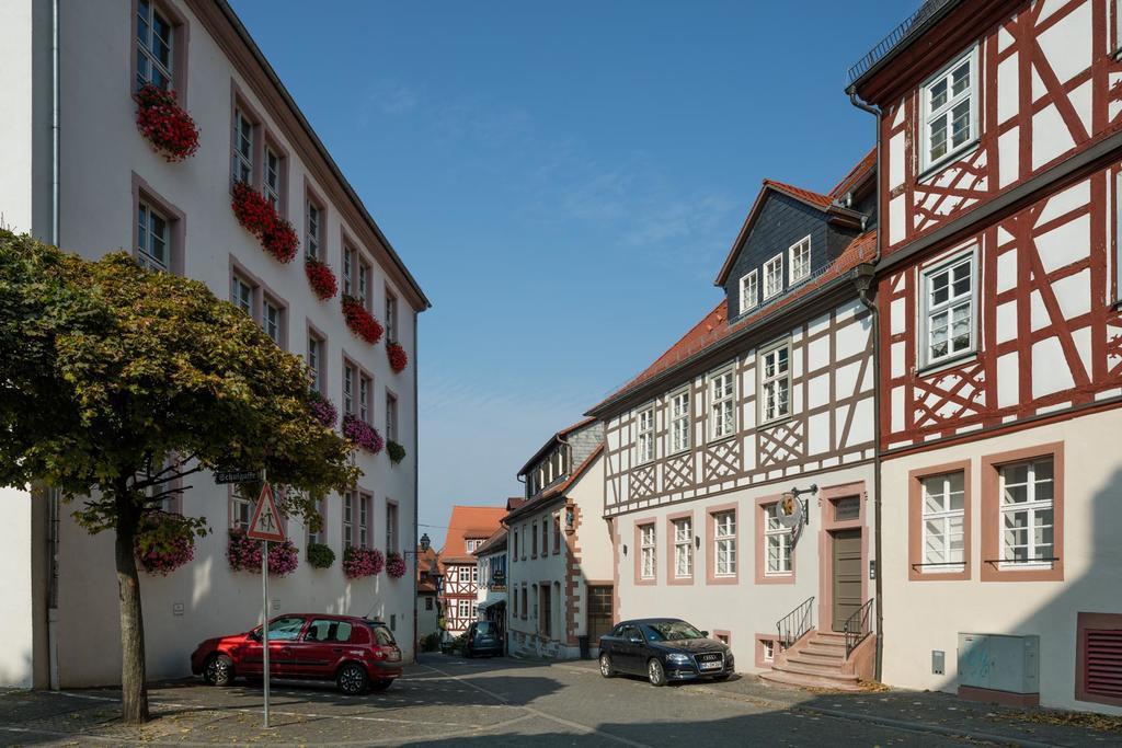 Hotel Restaurant Goldener Engel Heppenheim  エクステリア 写真