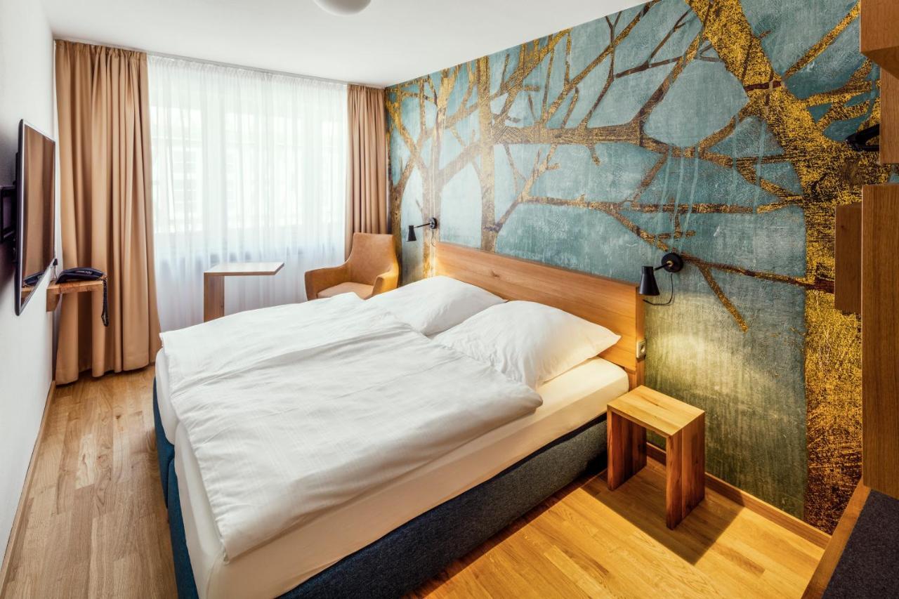 Hotel Restaurant Goldener Engel Heppenheim  エクステリア 写真